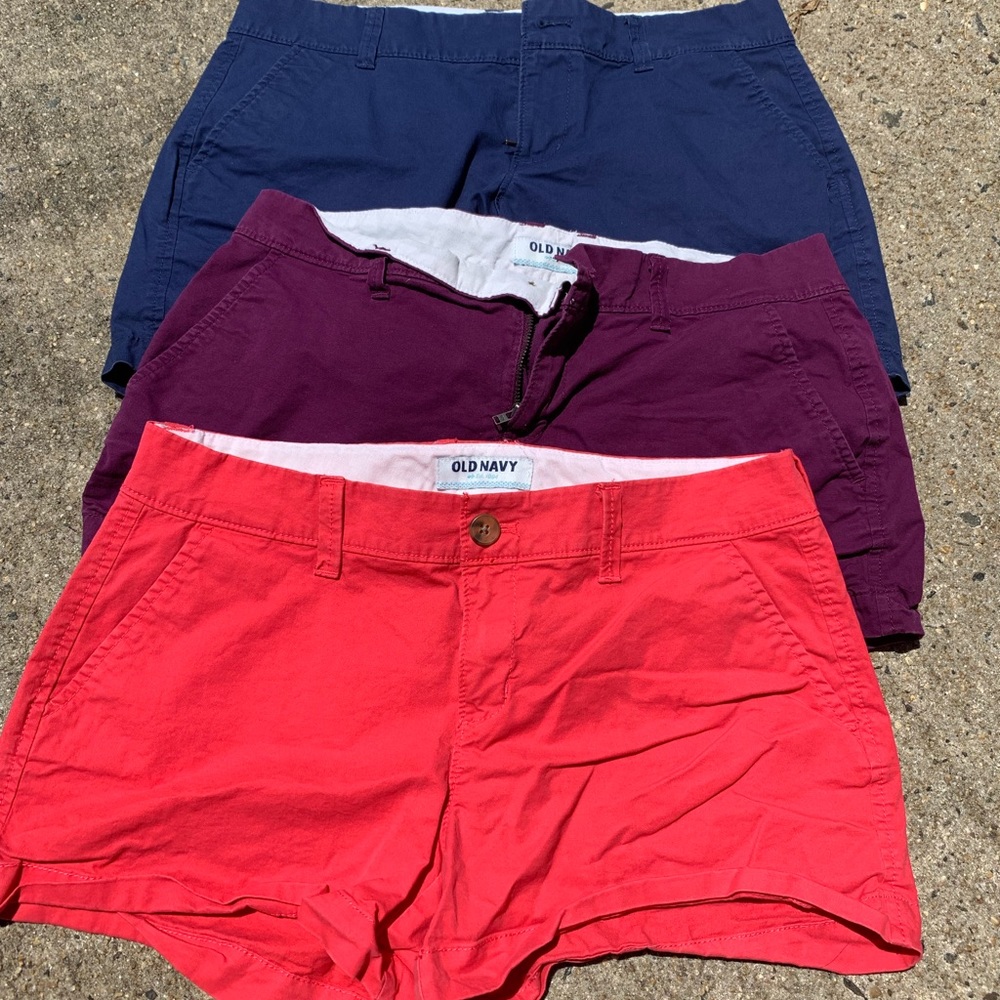 OLD NAVY shorts 3 INCH LENGTH